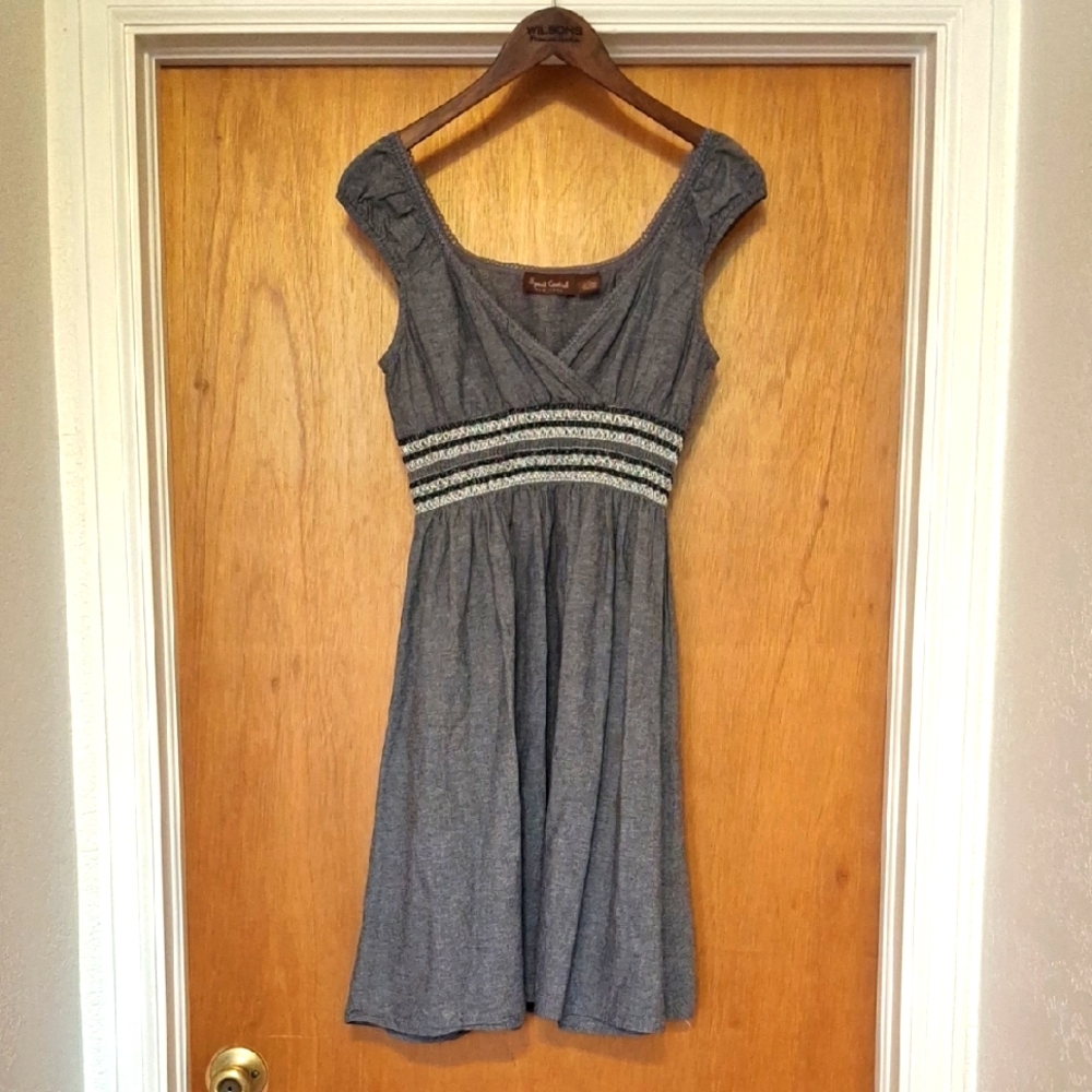 Speed Control V-neck Dress